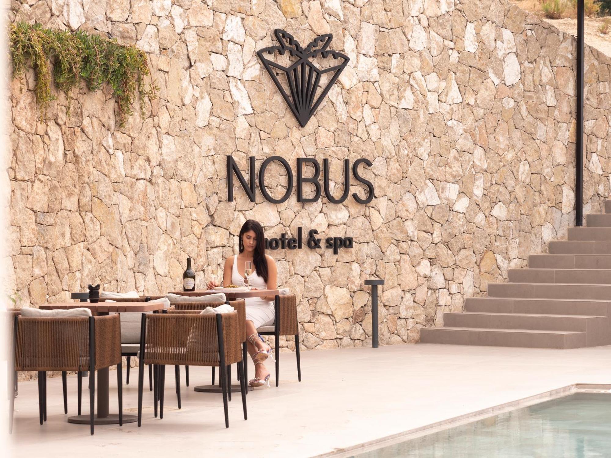 Nobus Hotel & Spa Radhimë Exterior foto